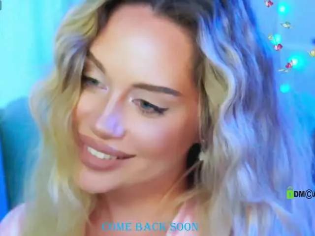 0------0 on BongaCams 