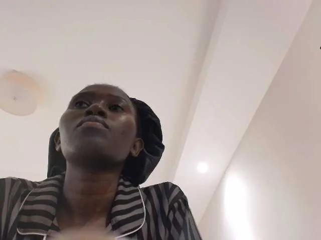 ebonyskinny on BongaCams