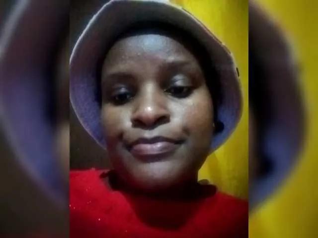 Emphi-30 on BongaCams