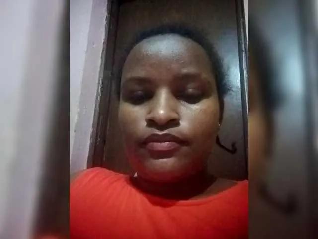 Emphi-30 on BongaCams