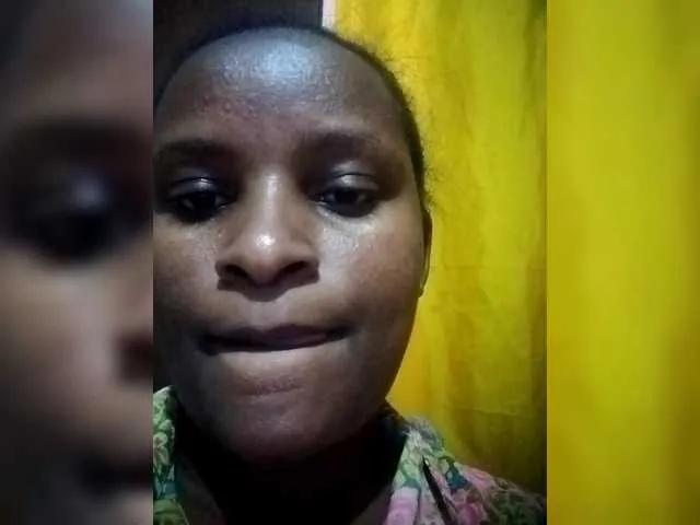 Emphi-30 on BongaCams