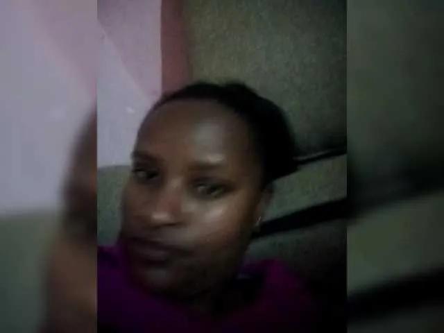 Emphi-30 on BongaCams