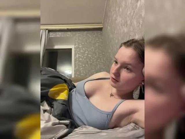 Hotgirrrl on BongaCams
