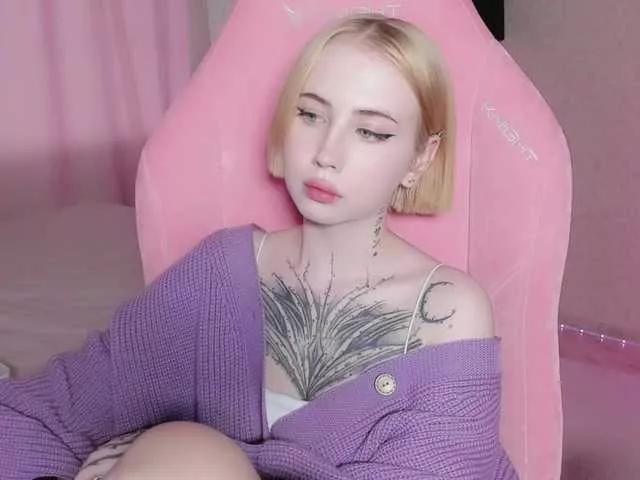 Offline luvsoak on BongaCams