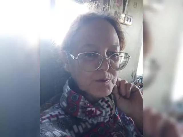 Madam-oss on BongaCams 