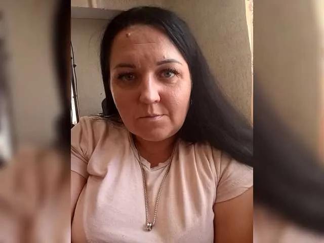 Millie-Eloise on BongaCams