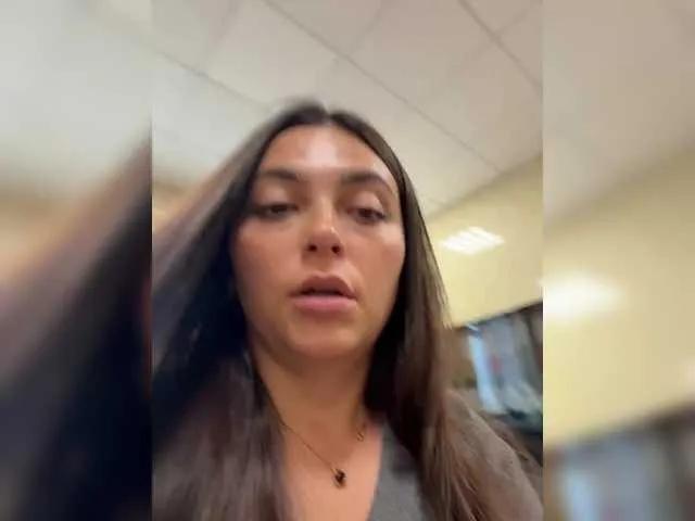 NikkySecrets on BongaCams 
