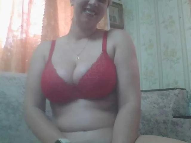 RayAnnie on BongaCams 