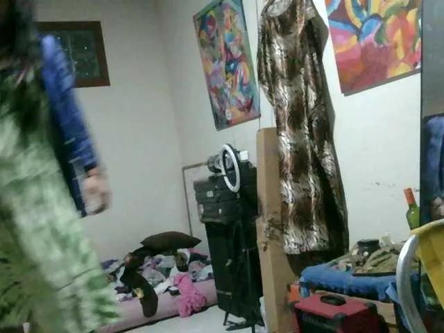 ReginaMadalenaa on BongaCams