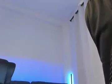 alan_rosee — Hi guysI really want to squirt in your mouthlush ON  Play with my headcock close to cam [ 55 tk] remaining to goal! #bigcock #monstercock #latino #young #muscle