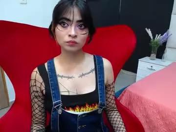 annacrow on Chaturbate 