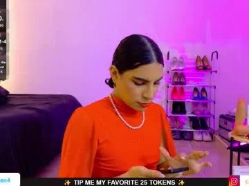 campbeldginger —  CUM SHOW  Let's have fun! My toys and menu are active  ;)  #tease #bigcock #cum #pantyhose #lovense [1111 tokens remaining]