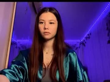 carolynexford — Goal:show show legs). Its my first day, Im a little #shy #new #18 #teen #cute [7 tokens remaining]