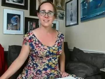 cecilysaintclaire on Chaturbate