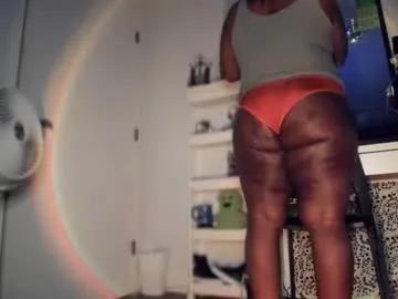 colorfullydark on Chaturbate 