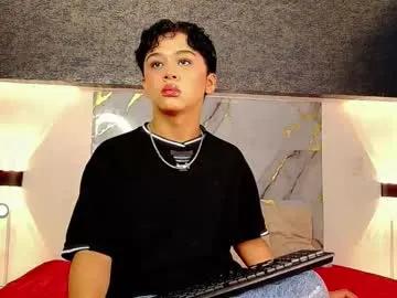 dante_bre — GOAL: cum now    [165 tokens remaining] Welcome to my room! #femboy #bigcock #cum #young #lovense