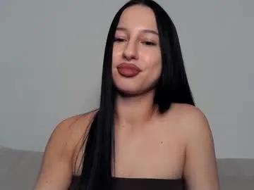 delly_love on Chaturbate 