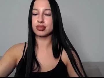 delly_love on Chaturbate 