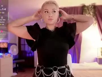 divine_kim on Chaturbate 