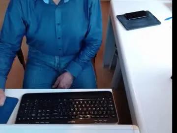dutchpornking2 — Smooth with very long foreskin. #uncut #foreskin #mature #masturbation #smooth [50 tokens remaining]