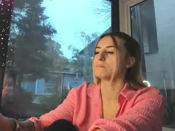 ella_vee — GOAL: amazing ride and ocean squirt 500 [726 tokens remaining] Welcome to my room! #bigboobs #blonde #bigass #lovense #curvy