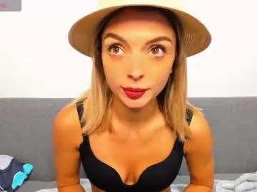ellen_flow — #femdom #teen #feet #squirt #anal #