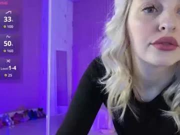 eva__summers — Welcome to my room! - Goal: moan of pleasure  [141 tokens left] #pantyhose #nonude #new #milf #heels