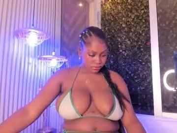 evelynzoe on Chaturbate