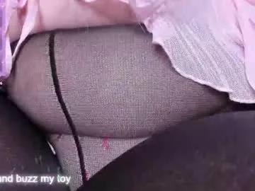 freakcute_friends — Welcome to my room! - Goal: cut pantyhose [500 tokens left] #bbw #fat #pantyhose #chubby #bigass