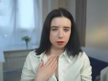 georginatrue — HELLO, IM Kelly, #18 #new I`M #shy #smalltits & #teen goal : Show my body [15 tokens remaining]