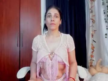girasol_walton on Chaturbate