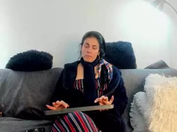 girasol_walton on Chaturbate