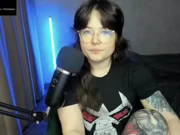 Freechat hell_hotline on Chaturbate