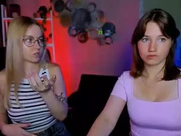 helli_belli on Chaturbate 