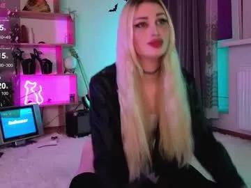 inchcaser — Spit on my tits [100 tokens left] #mistress #trans #cumshow #feet #anal