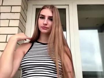 Freechat jinnyjaquins on Chaturbate