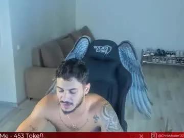 jonnyporn1 on Chaturbate 