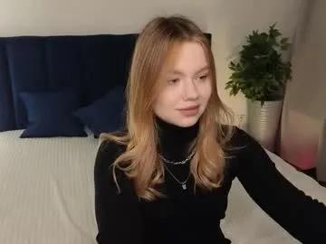 kebesheska — TOPLESS AND PLAY WITH TITS [222 tokens left] #anal #lovense #teen #feet #bigass