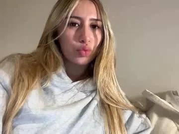kikibae2 on Chaturbate 