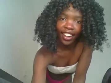 kinky_aria on Chaturbate 