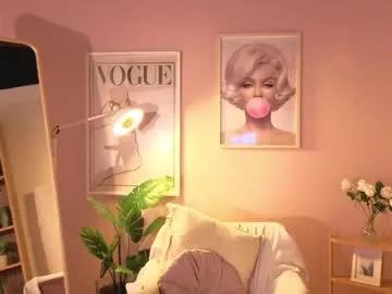 kloe222 — MY LOVES THE BALLOON ON SCREEN WILL EXPLODE AT 300 TK!! LETS GO FOR GOAL LOOK MENU #balloons #lovense #game #hitachi #latina