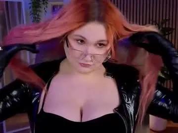 laura_palmerrrr — Let me know if you are love in big mommys's boobs  #mommy #bigboobs #findom #stockings #cuckold  [55 tokens remaining]