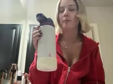 leanneluxecouple — Goal: Play with Tits! #bigboobs #bigass #milf #bigtits #lovense - Next Goal: Get Me Naked!