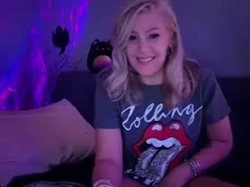 lexi_shocker — Cum make my DayVibe me + let's playFav Vibes 30.50.100.500 // GOAL: WARM UP MY PUSSY #smoke #blonde #feet #squirt #milf