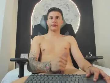 Freechat liaamsmiith_ on Chaturbate