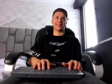 Freechat liaamsmiith_ on Chaturbate