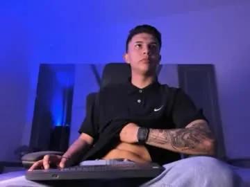 Freechat liaamsmiith_ on Chaturbate