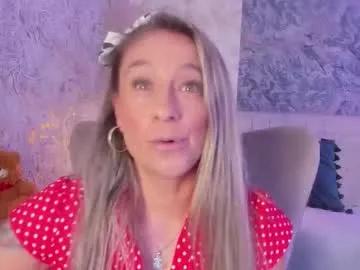 liannaa_ — A young vibe that combines soft daring with looks that turn on #mature #milf #latina #blonde #heels