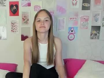 little_radiant_sun on Chaturbate 