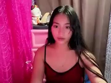 lovely_leah23 on Chaturbate